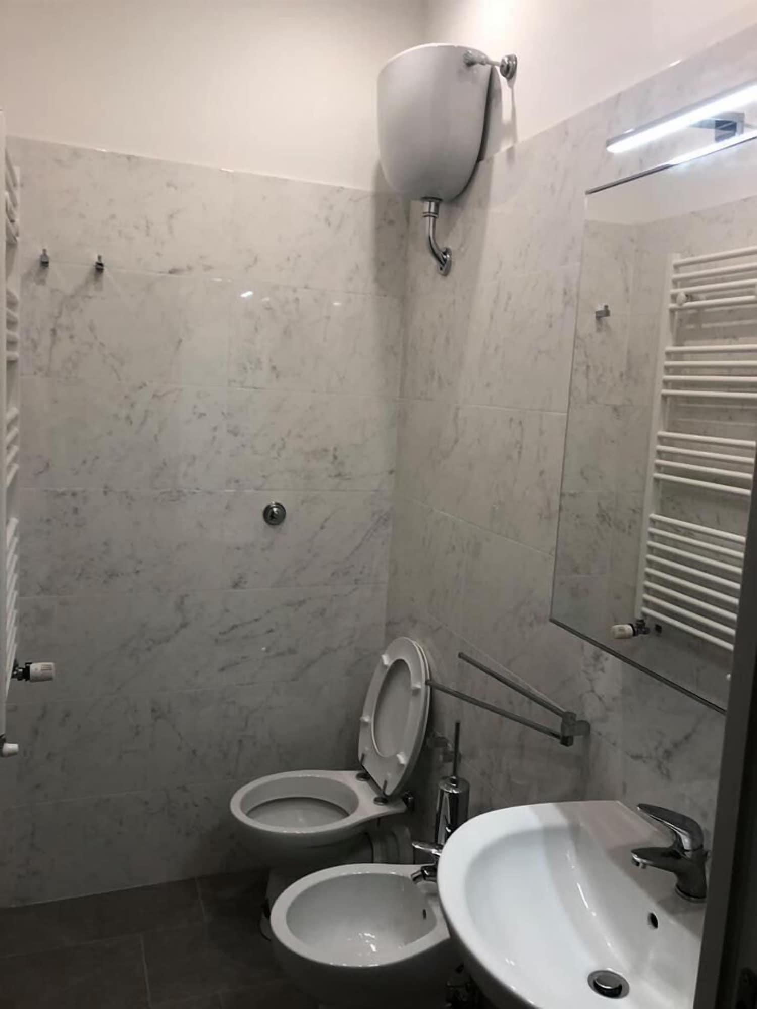 B&B Dea Tiburtina โรม ภายนอก รูปภาพ