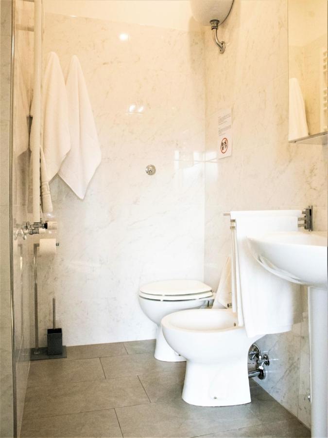 B&B Dea Tiburtina โรม ภายนอก รูปภาพ